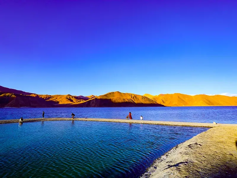 Leh Ladakh tour packages with mountains, lakes and monasteries